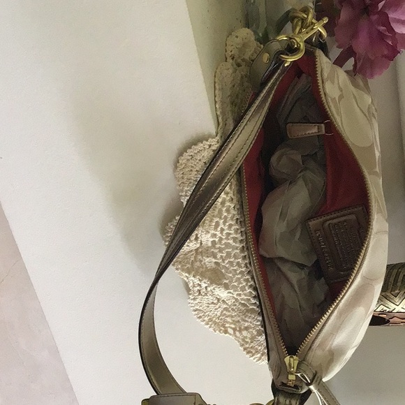 Coach Cross body with wristlet Wallet - Picture 2 of 5